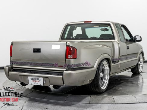 Used 2000 Chevrolet S10 Pickup LS w/ Preferred Equipment Group RWD image 18