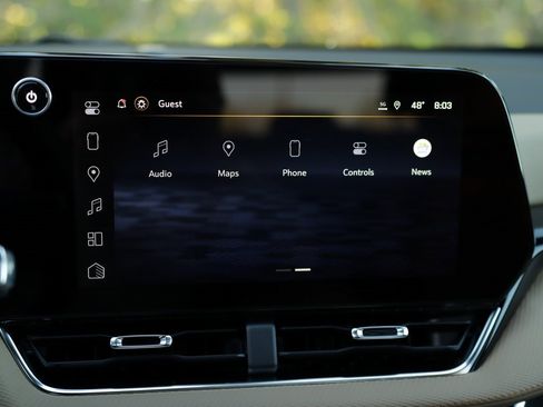 New 2026 Chevrolet Equinox ACTIV w/ Convenience Package III image 16