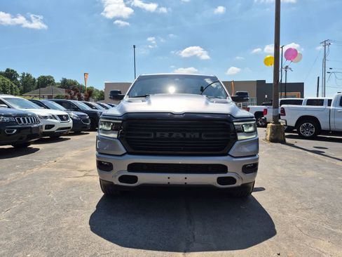 Used 2024 RAM 1500 Laramie AWD/4WD image 3