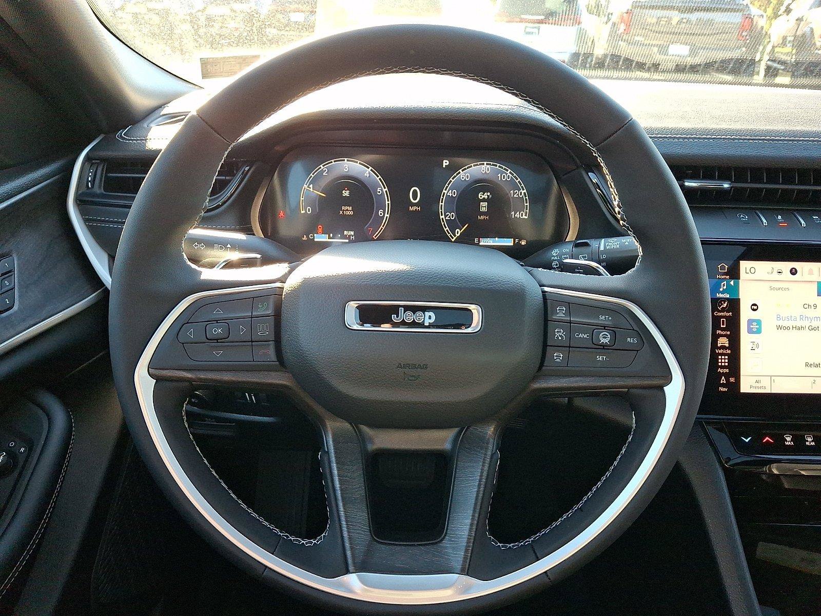 New 2027 Jeep Grand Cherokee Limited AWD/4WD image 13