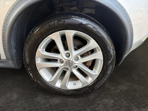 Used 2013 Nissan Juke SL AWD/4WD image 38