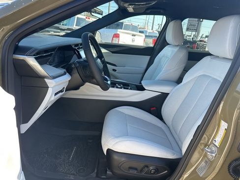 New 2026 Jeep Cherokee Laredo AWD/4WD image 10