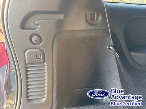 Used 2024 Dodge Durango GT image 39