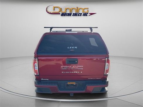 Used 2021 GMC Canyon Denali image 3