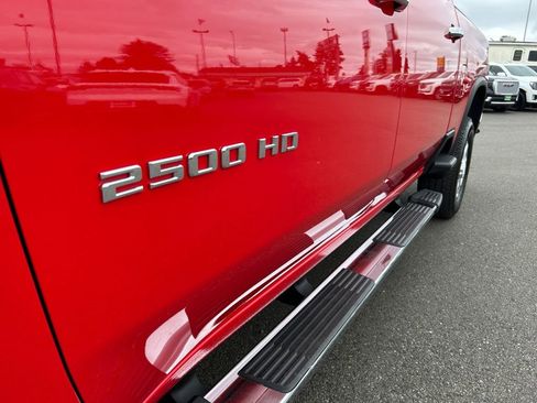 Used 2020 Chevrolet Silverado 2500 LTZ w/ LTZ Convenience Package image 32