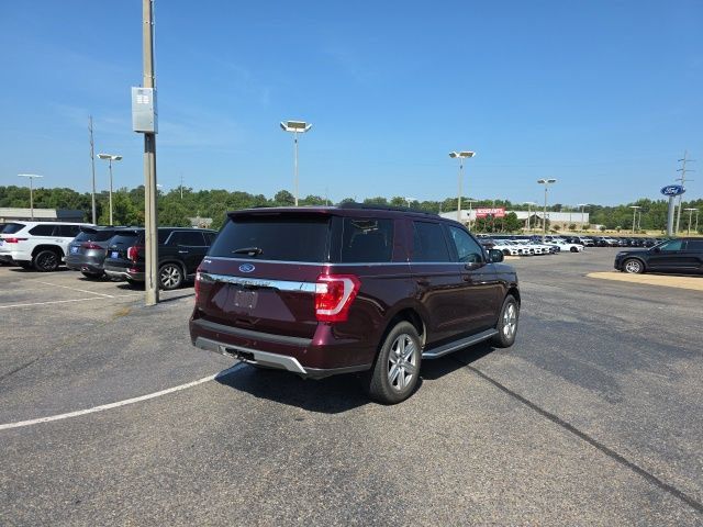 Used 2021 Ford Expedition XLT RWD image 3