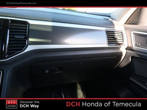 Used 2021 Volkswagen Atlas SEL Premium image 14