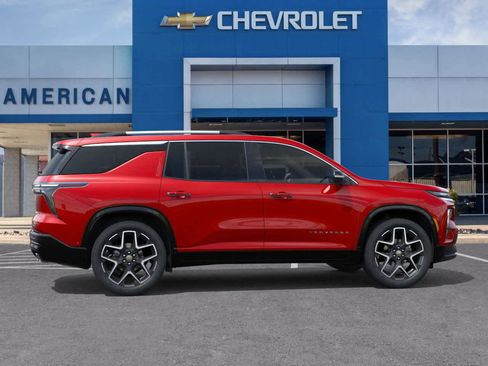 New 2026 Chevrolet Traverse High Country FWD image 6