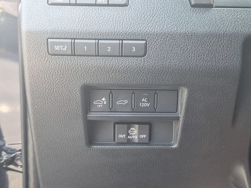 Used 2025 Lexus GX 550 w/ Accessory Package (Z1) AWD/4WD image 21