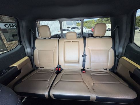 Used 2022 Ford F150 Lariat w/ Trailer Tow Package AWD/4WD image 11