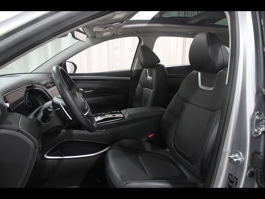 Certified 2024 Hyundai Tucson Limited AWD/4WD image 5