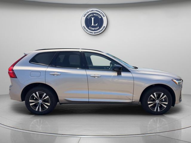 Certified 2025 Volvo XC60 B5 Core AWD/4WD image 6