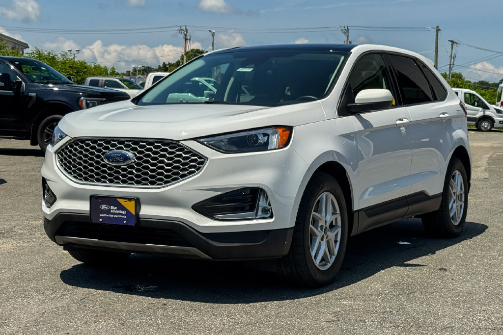 Certified 2023 Ford Edge SEL w/ Convenience Package AWD/4WD image 7