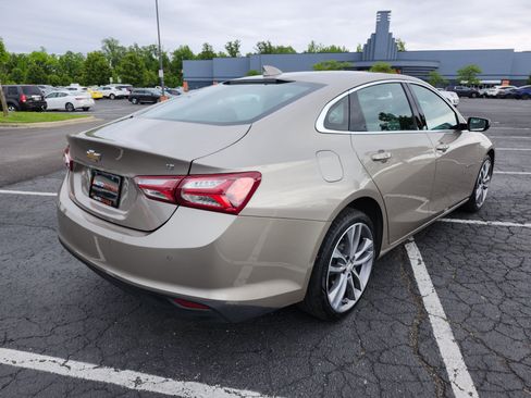 Used 2024 Chevrolet Malibu LT FWD image 17