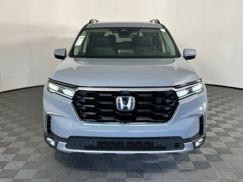 Used 2024 Honda Pilot Elite image 8