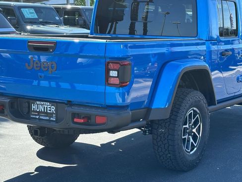 New 2026 Jeep Gladiator Rubicon AWD/4WD image 8