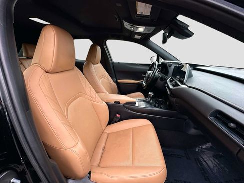 Used 2023 Lexus UX 250h FWD w/ Accessory Package (Z2) image 28
