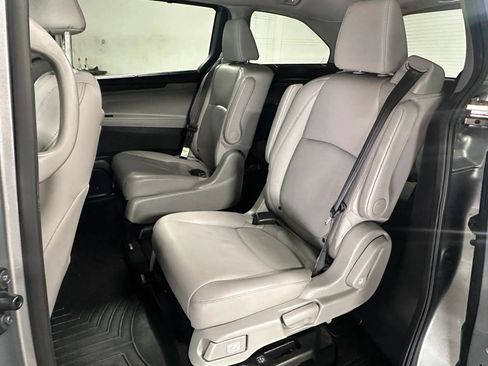 Used 2019 Honda Odyssey Elite image 7