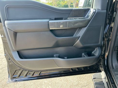 Used 2022 Ford F150 XLT w/ Equipment Group 302A High image 12