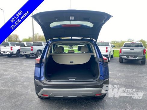 Used 2021 Nissan Rogue SV AWD/4WD image 16
