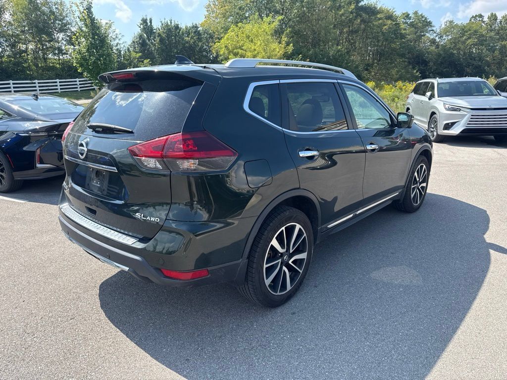 Used 2019 Nissan Rogue SL w/ Premium Package AWD/4WD image 5