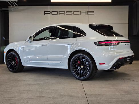 Certified 2022 Porsche Macan GTS AWD/4WD image 3