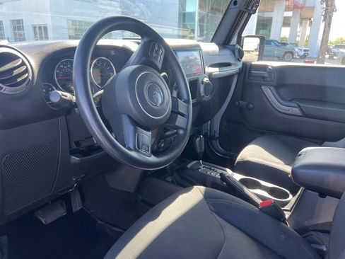 Used 2016 Jeep Wrangler Unlimited Sport w/ Trailer Tow Group image 5