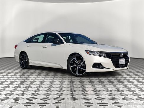 Certified 2022 Honda Accord Sport image 2