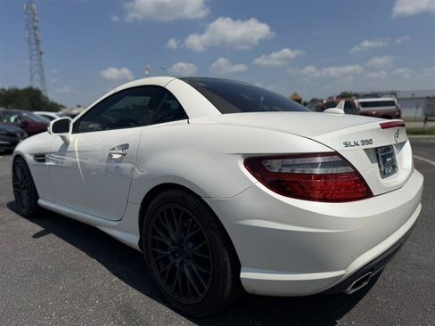 Used 2015 Mercedes-Benz SLK 350 image 14