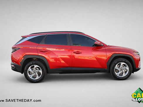 Used 2022 Hyundai Tucson SEL w/ Cargo Package AWD/4WD image 9