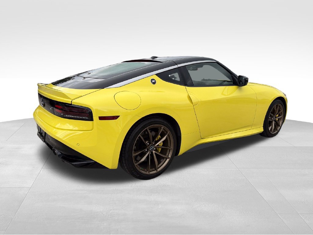 Used 2023 Nissan Z w/ Floor Mat Package (L93) RWD image 8