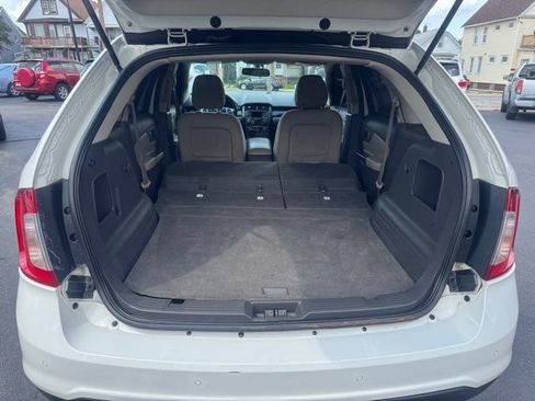 Used 2013 Ford Edge SE FWD image 16