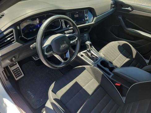 Certified 2023 Volkswagen Jetta Sport FWD image 20