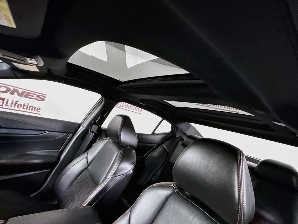 Certified 2022 Nissan Maxima SR w/ Sport Mat Group FWD image 12