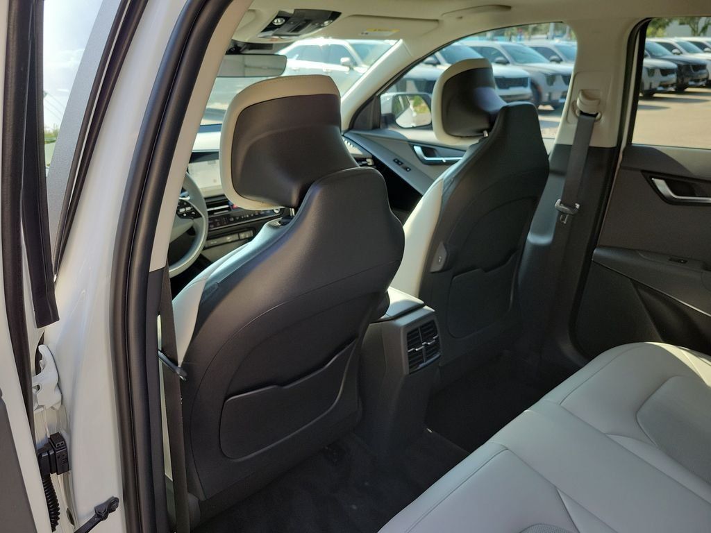 New 2026 Kia Niro EX w/ EX Premium Package FWD image 17