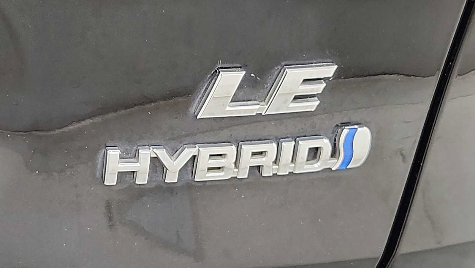 Certified 2024 Toyota RAV4 LE AWD/4WD image 28