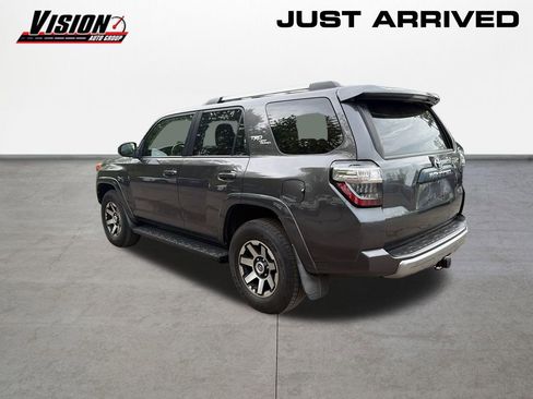 Used 2017 Toyota 4Runner TRD Off-Road AWD/4WD image 7