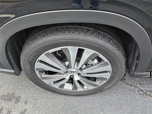 Used 2022 Subaru Ascent Touring image 11
