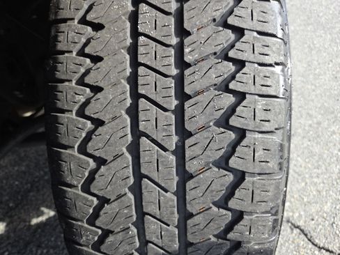 Used 2019 GMC Sierra 1500 SLT w/ SLT Premium Plus Package image 17