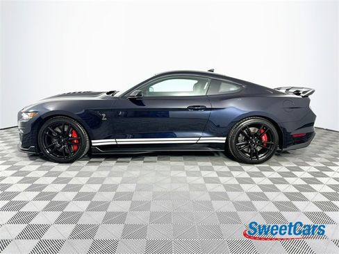 Used 2021 Ford Mustang Shelby GT500 w/ Technology Package image 4