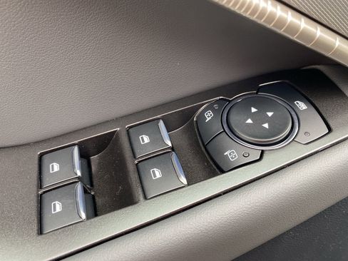 New 2026 Ford Explorer Active image 16