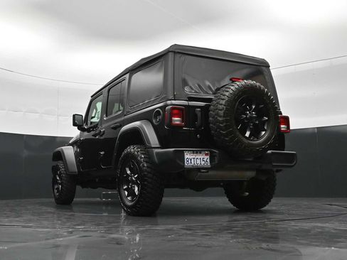Used 2021 Jeep Wrangler Unlimited Sport AWD/4WD image 31