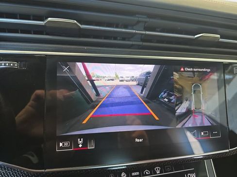 Used 2021 Audi SQ8 Prestige AWD/4WD image 26