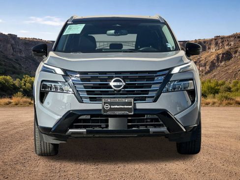 Used 2024 Nissan Rogue Platinum w/ Platinum Premium Package AWD/4WD image 8