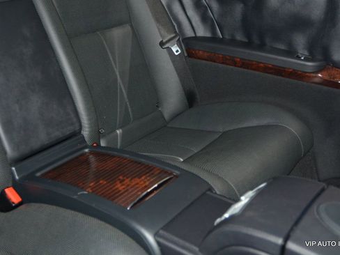 Used 2010 Mercedes-Benz CL 550 4MATIC image 21