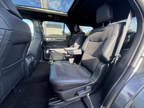 New 2026 Ford Explorer ST w/ Sun And Sound Package image 21