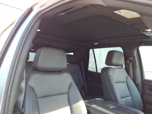 Used 2023 Chevrolet Tahoe Z71 w/ Luxury Package AWD/4WD image 22