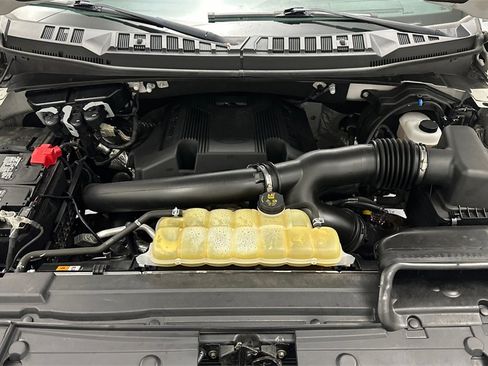 Used 2020 Ford F150 XLT w/ Equipment Group 302A Luxury image 11