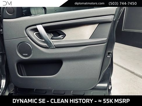 Used 2024 Land Rover Discovery Sport Dynamic SE AWD/4WD image 24