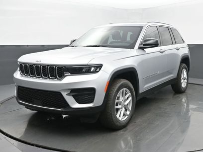 New 2025 Jeep Grand Cherokee Laredo X w/ Luxury Tech Group I
